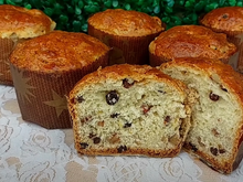 Sem manteiga, nem sovar: receita de panettone econômico é fácil de fazer e rende 6 unidades perfeitas para vender ou para as festas