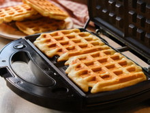 Vai um waffle? Confira essas 3 opções de máquinas de fazer waffle!
