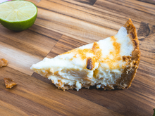 Sem forno, sem gelatina e sem leite condensado: receita fácil de torta de limão tem um truque para ficar bem estruturada e ingrediente secreto para um sabor único