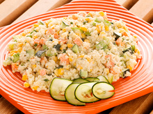 Salada de quinua com legumes