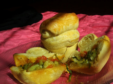 Esfirra de brócolis e queijo