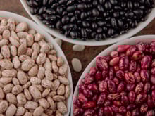 Proteína não é só carne: garanta saciedade na dieta com essas 7 leguminosas proteicas