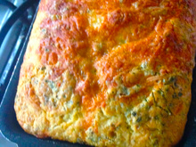 Pão de liquidificador (de ervas e queijo)