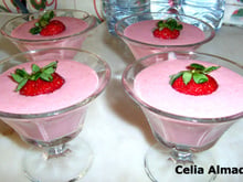 Creme light de morango com aveia