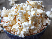 Nada melhor do que uma pipoquinha quentinha, não é? Conheça a pipoqueira antiaderente da Brinox!