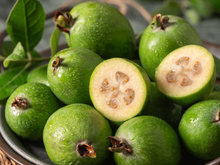 Não é goiaba, nem banana, nem abacaxi: TudoGostoso revela a espécia que mistura três frutas diferentes em um único gomo