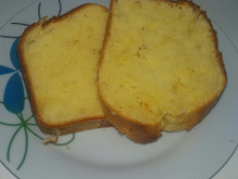 Bolo delicioso de queijo ralado