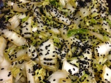 Salada de acelga à moda chinesa