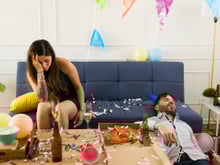 Acordou parecendo que um caminhão passou por cima? É isso que você deve comer para curar a ressaca