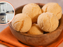 Esse pão de queijo de liquidificador é a receita fácil e deliciosa que você tá procurando pro lanche