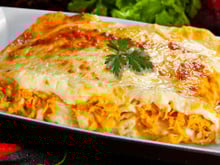 A receita de lasanha do TudoGostoso prova que ingredientes simples podem virar algo extraordinário