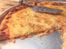 Pizza fácil de queijo prato