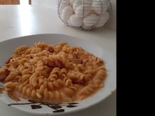 Macarrão cremoso com calabresa na panela de pressão