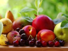 Como reduzir o ácido úrico alto naturalmente: aqui estão 5 frutas que você deve colocar no cardápio!