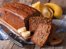 Bolo fit de banana: receita fácil de fazer