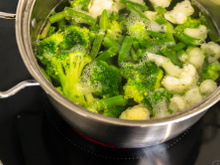 O lado bom do cheiro ruim do brócolis e da couve-flor, segundo a ciência e essa nutricionista