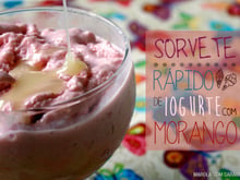 Sorvete de iogurte com morango