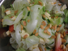 Salada básica com soja