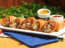 Pizza cone com massa de pastel