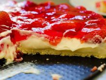 10 receitas de sobremesas com morango imperdíveis