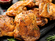 Do livro de receitas da minha avó para a sua mesa: sobrecoxa de frango assada que derrete na boca