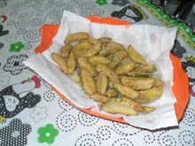 Jiló frito crocante