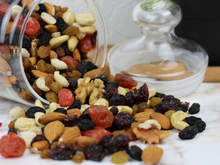 Castanhas, amendoim ou amêndoas? Descubra a noz menos calórica para incluir no seu lanche saudável de todos os dias