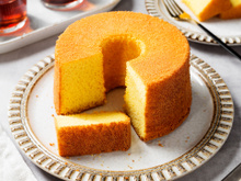 Esse é o bolo mais fácil do MUNDO: apenas 3 ingredientes, fofinho e delicioso!