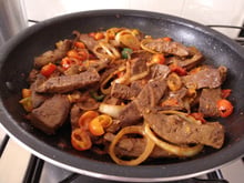 Tiras de fígado