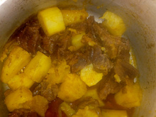 Carne de panela com batata doce