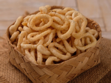 Sempre faz sucesso lá em casa com a criançada: salgadinho com 3 ingredientes muito fácil de fazer