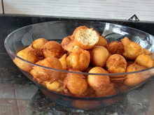 Bolinho de chuva simples e rápido