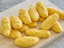 Biscoitos amanteigados caseiros: como fazer mais de 30 com 1 ovo em menos de 40 minutos