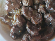 Carne de músculo na panela de pressão