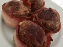 Medalhão de carne moída com bacon