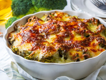 Mais saboroso que o molho bechamel: os chefs preferem adicionar este molho aos seus gratinados de legumes