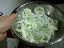 Salada de pepino com iogurte