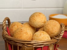 Receitas de pão de queijo: confira essa lista cheia de delícias
