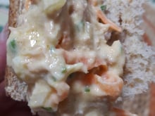 Patê de atum com cenoura ralada
