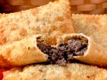 Como fazer pastel na airfryer? Economiza óleo, não faz sujeira e fica sequinho