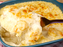 O que cozinhar hoje? Essa receita na travessa fica pronta rápido e agrada todo mundo