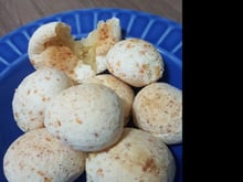 Pão de queijo fácil e rápido