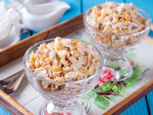 Salada fria de frango com abacaxi para o Natal: confira