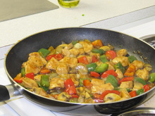 Frango xadrez simples: confira a receita fácil e rápida