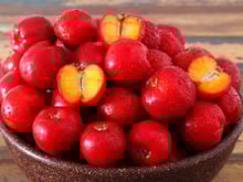 Acerola e pitanga: benefícios e receitas das frutas vermelhas nativas do Brasil