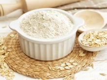 Descubra as diferenças entre aveia em flocos, farinha e farelo