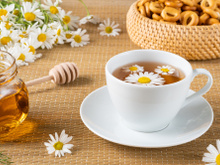 Quantas xícaras de chá de camomila devo tomar por dia para reduzir o estresse aumentar a sensação de bem-estar