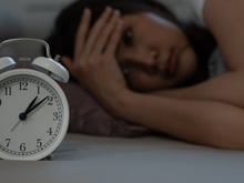 Se você não consegue dormir direito, talvez seja hora de mudar a sua alimentação