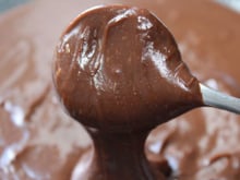 Mudanças no creme de leite e leite condensado podem impactar seus brigadeiros, mas aqui está como contorná-las