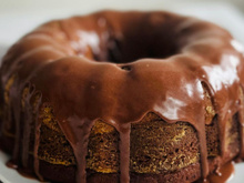 A receita de bolo que conquistou milhões de pessoas: o segredo da sua popularidade está na cobertura